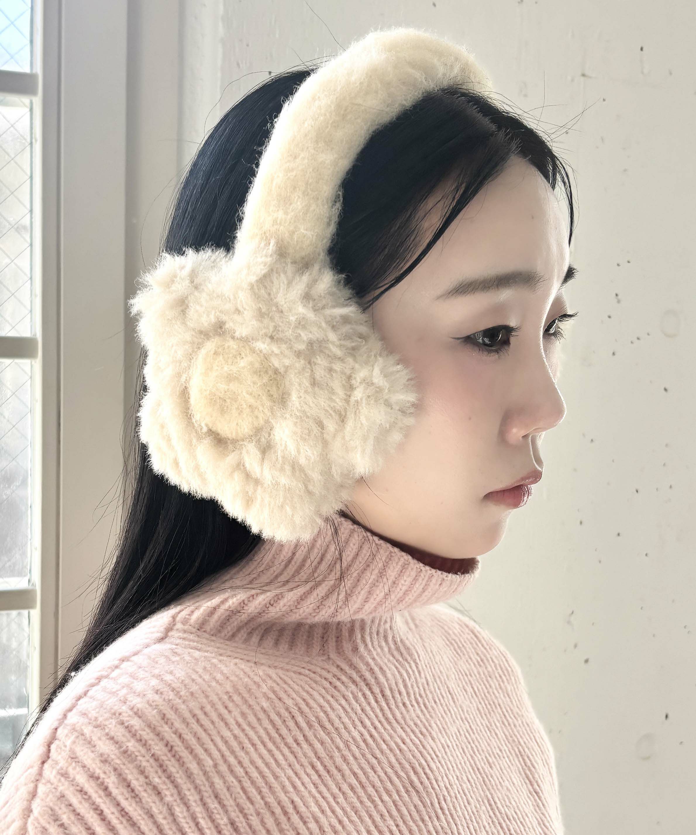 即購可 清脆小溪＊Angel&Hug＊エンジェル ふわふわ羽根付きイヤーマフ