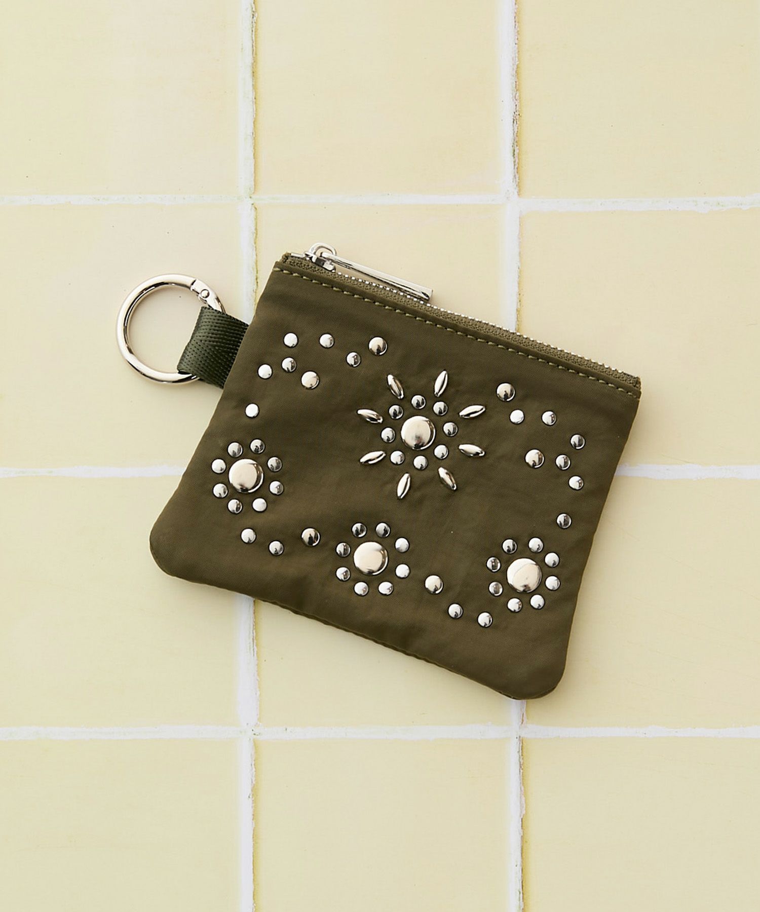 Casselini(キャセリーニ)スタッズポーチ | CASSELINI ONLINE SHOP