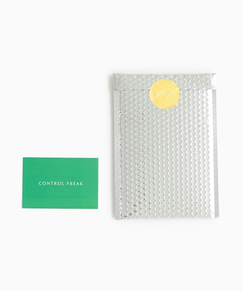 COLOR:シルバー×CONTROL FREAK