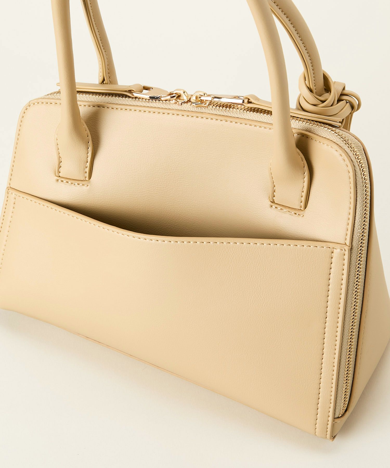 LE VERNIS] Poire boston bag | CASSELINI ONLINE SHOP